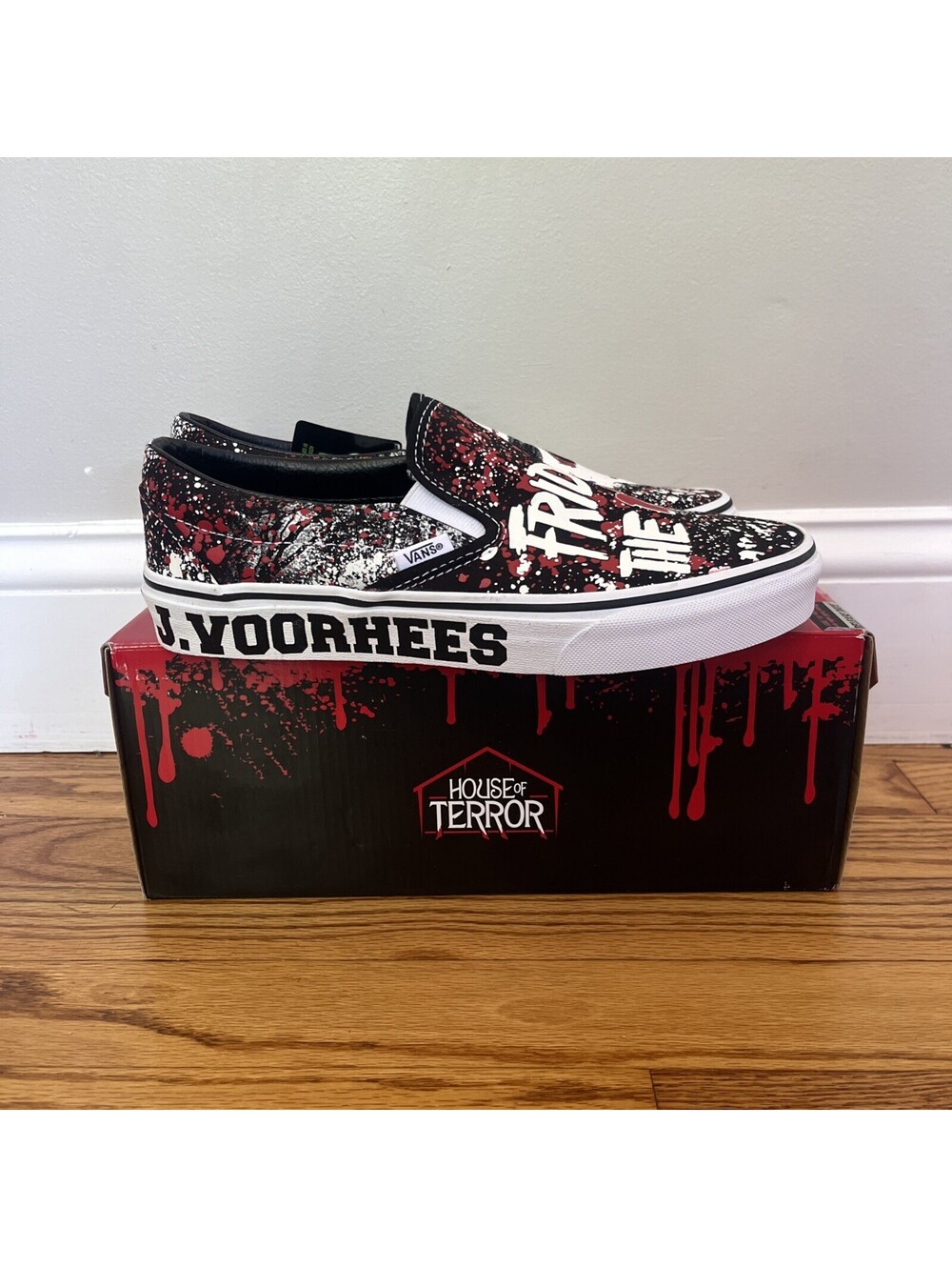 Vans X House of Terror Friday the 13th Jason Voorhees Slip On NWOB M 7.5 W 9